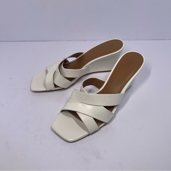 Nordstrom Rack Women’s White Wedge Shoes with Criss-Cross Straps Size 9.5M - Picture 1 of 9